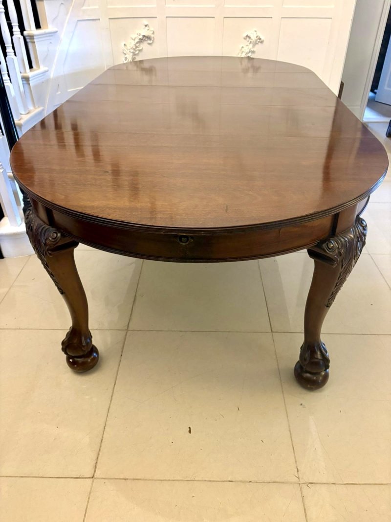 Antique Quality Victorian 10 Seater Figured Mahogany Extending Dining Table with Carved Claw and Ball Legs - Image 7
